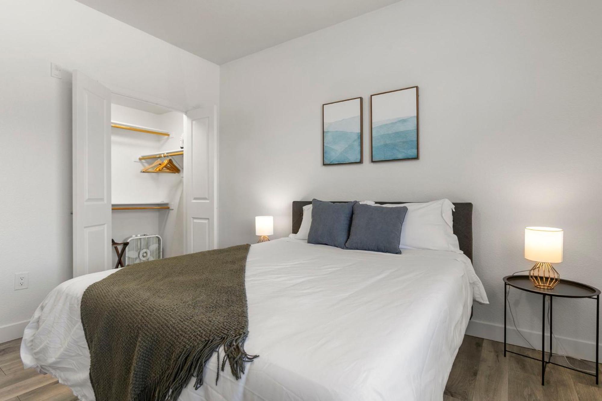 Cozysuites Glendale By The Stadium W Pool! 11 Eksteriør billede